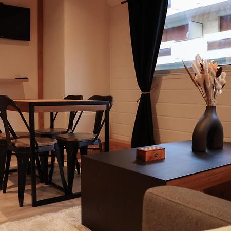 Ferienwohnung Ambiance Montagne, A Deux Pas De La Gare Cluses Exterior foto